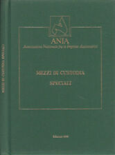 Mezzi custodia speciali. usato  Italia