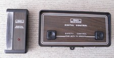 Abridor de porta de garagem vintage Sears botão estado sólido controle remoto e controle remoto, usado comprar usado  Enviando para Brazil