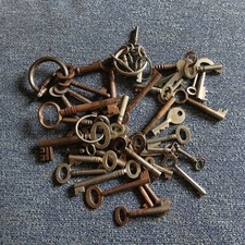 Vintage large bunch for sale  HIGH WYCOMBE