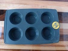 Silicone muffin pan for sale  Amery