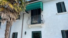 Tenda sole cappottina usato  Villadose