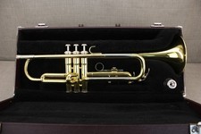 Usado, Trompete Yamaha YTR 2320 Bb iniciante/estudante comprar usado  Enviando para Brazil
