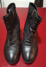 Stivaletto pelle made usato  Alba Adriatica