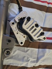 Pinza freno anteriore usato  Torino