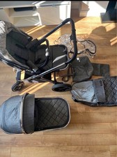 Venicci tinum pram for sale  BANBRIDGE