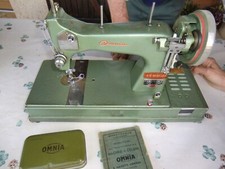 Machine coudre omnia d'occasion  Castelsarrasin