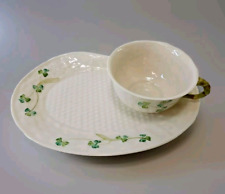 Conjunto de xícara de chá plana Belleek Shamrock Basketweave trevo Irlanda comprar usado  Enviando para Brazil