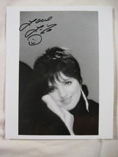 LIZA MINNELLI - AUTOGRAMM AUTOGRAPH - Signiert Signed - Mineli Minelli Minneli comprar usado  Enviando para Brazil