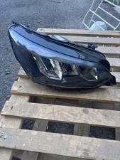 Faro led anteriore usato  Sant Anastasia