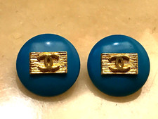 Boutons chanel vintage d'occasion  Houilles