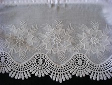 Novo par de travesseiros de renda bordados brancos 100% algodão padrão Queen King M9# comprar usado Novo par de travesseiros de renda bordados brancos 100% algodão padrão Queen King M9# comprar usado  Enviando para Brazil