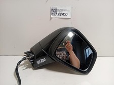 Specchietto retrovisore destro usato  Italia