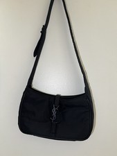 Sac main yves d'occasion  Aubervilliers