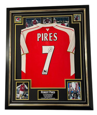 ** Camisa emoldurada assinada por Robert Pires Jersey autógrafo exibição com certificado **, usado comprar usado  Enviando para Brazil