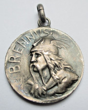Ancien pendentif médaille d'occasion  Perros-Guirec