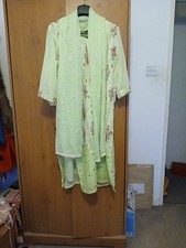 Lovely salwar kameez for sale  LONDON