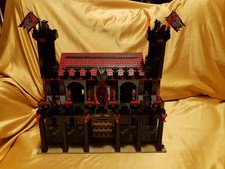 Lego castello nero usato  Messina