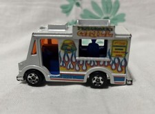 Vintage 1983 Hot Wheels FRIBURGER GRILL Food Truck Carro de Brinquedo Branco  comprar usado  Enviando para Brazil