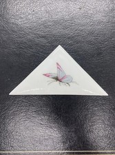 Painel de parede antigo borboleta cerâmica azulejo Limoges 4-5/16”x3-1/16”x3-1/16” #1 comprar usado Painel de parede antigo borboleta cerâmica azulejo Limoges 4-5/16”x3-1/16”x3-1/16” #1 comprar usado  Enviando para Brazil