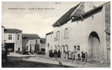 Damblain facade magasin d'occasion  France