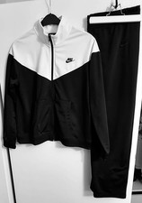 Nike trainingsanzug damen gebraucht kaufen  Illingen
