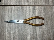 Alicate de pesca vintage Mitchell 8” 45 graus agulha dobrada nariz com alça de almofada comprar usado  Enviando para Brazil