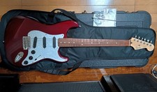 Usado, Guitarra elétrica Fender Stratocaster 2000 fabricada no México S/N MZ0098477 com bolsa comprar usado  Enviando para Brazil
