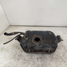 Tu15840790 serbatoio carburant usato  Mineo