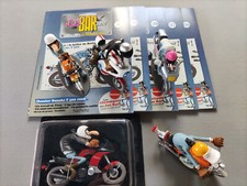 Lot figurines moto d'occasion  Saint-Saturnin-lès-Avignon