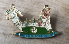 Pins football olympique d'occasion  Martigues