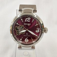 Relógio feminino Seiko Lukia 4R38-01M0 quartzo 30 mm aço inoxidável modelo comprar usado  Enviando para Brazil