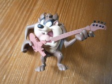 Figurine taz mange d'occasion  Saint-Pierre-Montlimart