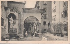 Trento piazzetta degli usato  Trento