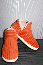 Pantoufles chaussons chauds d'occasion Pantoufles chaussons chauds d'occasion  Villepinte