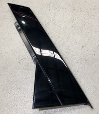 Porta traseira esquerda Audi A3 S3 RS3 8V 8V.5 SEDAN acabamento de pilar externo preto 8V5839903 comprar usado  Enviando para Brazil