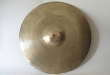 Cymbale zildjian inches d'occasion  Aignan