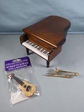 Dolls house musical for sale  ALFRETON