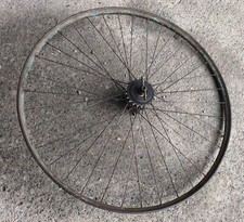 Roue arriere 700 d'occasion  Clermont-Ferrand-
