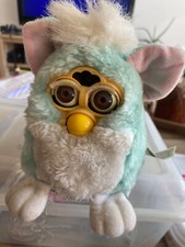 Furby vert 2000 d'occasion  Saint-Quentin