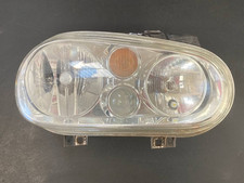 Faro anteriore destro usato  Rosignano Marittimo