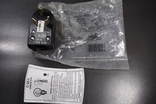 Plugue angular C32U Midwest RV 30A 125V NEMA TT-30P 2 polos 3 fios terra novo na caixa comprar usado  Enviando para Brazil
