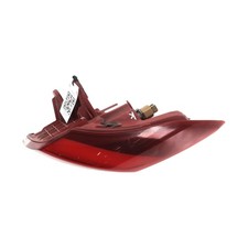 Feu arrière droit d'occasion Feu arrière droit d'occasion  Livron-sur-Drôme