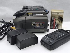 Câmera Filmadora Analógica Panasonic PV-L650D Palmsight VHS-C Palmcorder TESTADO comprar usado Câmera Filmadora Analógica Panasonic PV-L650D Palmsight VHS-C Palmcorder TESTADO comprar usado  Enviando para Brazil