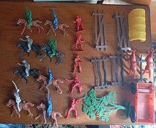 Indiani cowboys diligenza usato  Roccanova