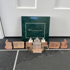 Palace gates set for sale  Norwell