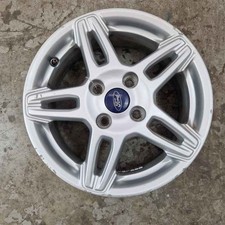 Cerchio lega 15x6j usato  Mineo