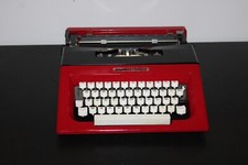 Macchina scrivere olivetti usato  Pomigliano d'Arco