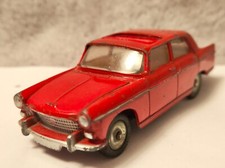 Peugeot 404 dinky d'occasion Peugeot 404 dinky d'occasion  Aubagne