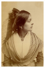 Arles jeune arlésienne d'occasion Arles jeune arlésienne d'occasion  Pagny-sur-Moselle