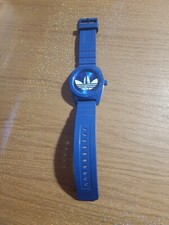 Montre adidas bleu d'occasion  Salon-de-Provence